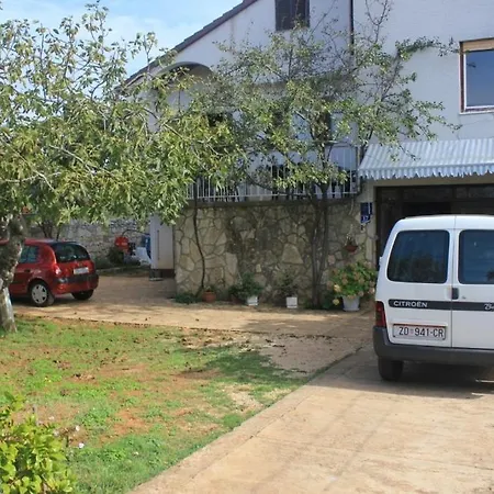 Apartment By The Sea Muline, Ugljan - 8520 Donje Selo