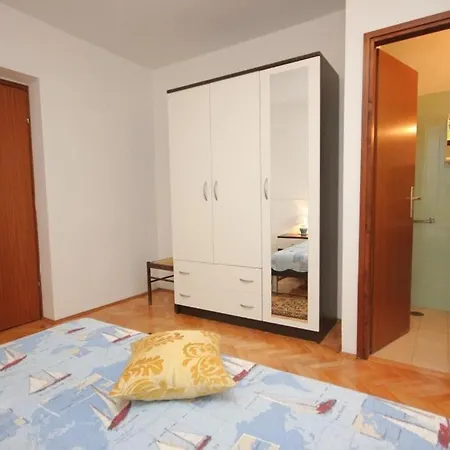 Apartment By The Sea Muline, Ugljan - 8520