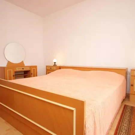 Apartment By The Sea Muline, Ugljan - 8520