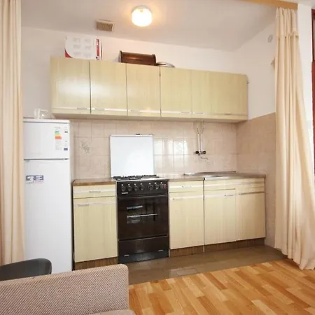 Apartment By The Sea Muline, Ugljan - 8520 Donje Selo