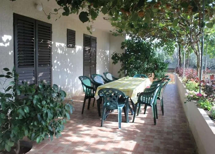 By The Sea Muline, Ugljan - 8520 Apartman Donje Selo